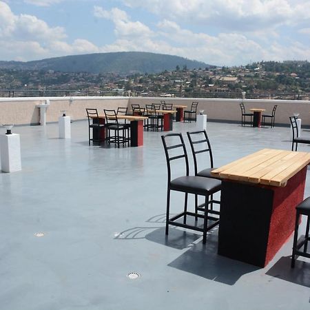 Corina K Guest House Kigali Extérieur photo