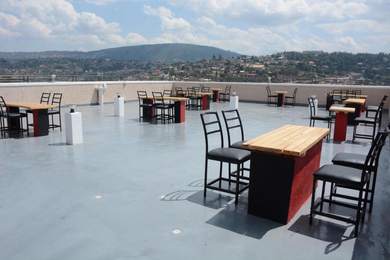 Corina K Guest House Kigali Extérieur photo